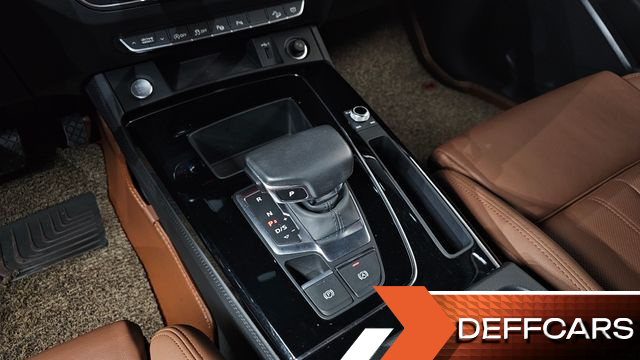 Audi Q5 45 TFSI Quattro Premium купить на сайте DeffCars