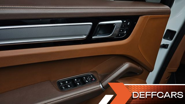 Porsche CAYENNE 3.0 PLATINUM EDITION купить на сайте DeffCars