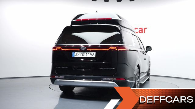 Kia CARNIVAL Gasoline 9-Seater Hi-Limousine Signature купить на сайте DeffCars