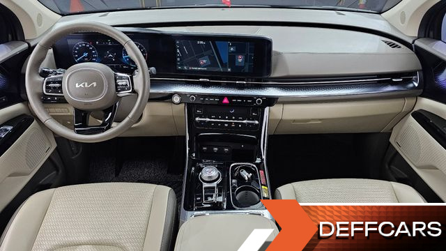 Kia CARNIVAL Gasoline 9-Seater Hi-Limousine Signature купить на сайте DeffCars