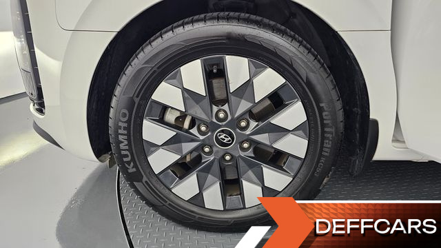 Hyundai STARIA L3.5 Lounge 9-Seater Inspiration купить на сайте DeffCars
