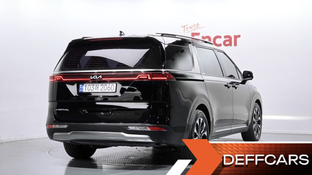 Kia CARNIVAL 9-Seater Noblesse купить на сайте DeffCars