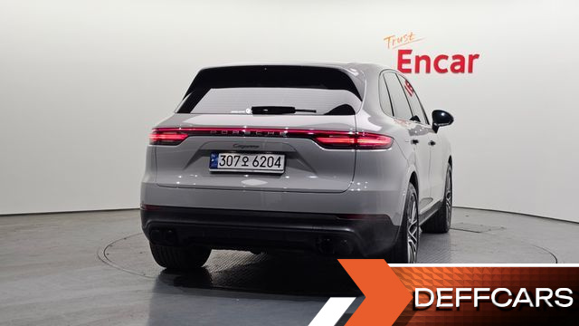 Porsche CAYENNE 3.0 PLATINUM EDITION купить на сайте DeffCars