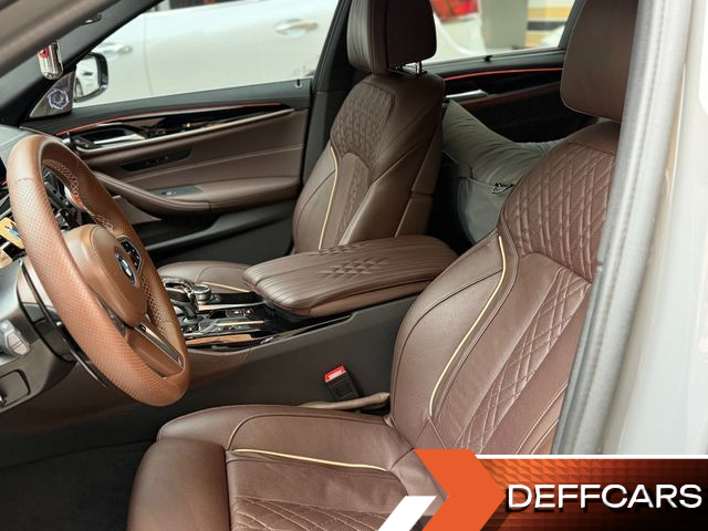 BMW 5-SERIES 530e M Sport купить на сайте DeffCars