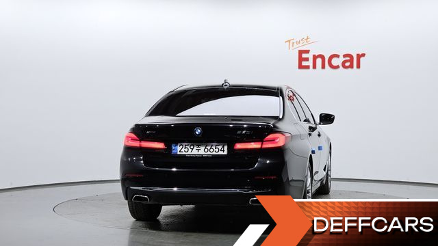 BMW 5-SERIES 530i xDrive Luxury купить на сайте DeffCars
