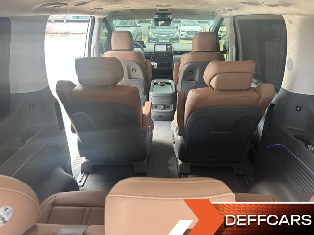 Hyundai STARIA Lounge 7-Seater Inspiration купить на сайте DeffCars