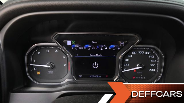 GMC SIERRA 2500HD купить на сайте DeffCars