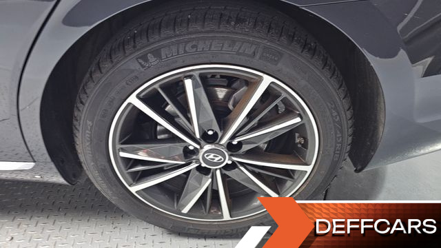 Hyundai GRANDEUR 2.5 Premium Choice купить на сайте DeffCars