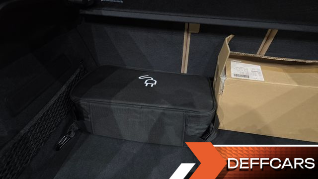 Porsche CAYENNE 3.0 E-HYBRID COUPE PLATINUM EDITION купить на сайте DeffCars