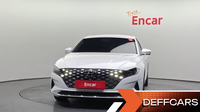 Hyundai GRANDEUR Le Blanc купить на сайте DeffCars