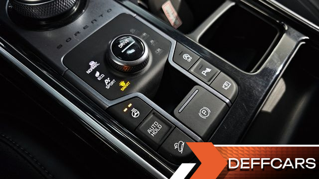 Kia SORENTO Diesel 2.2 4WD Prestige купить на сайте DeffCars