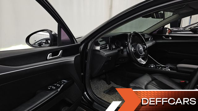 Kia K5 2.0 Prestige купить на сайте DeffCars
