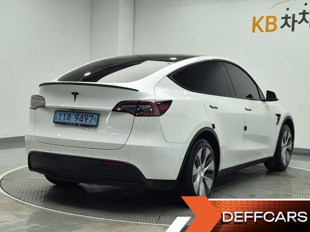 Tesla MODEL Y Standard Range RWD купить на сайте DeffCars