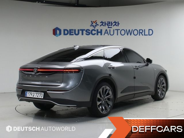 Toyota CROWN 2.5 4WD Hybrid купить на сайте DeffCars