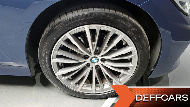 BMW 3-SERIES 320i Luxury купить на сайте DeffCars