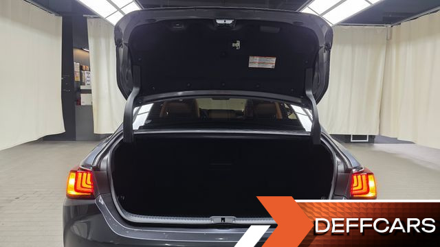 Lexus ES Executive купить на сайте DeffCars