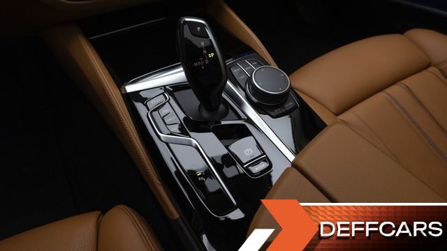 BMW 5-SERIES 520i Luxury купить на сайте DeffCars