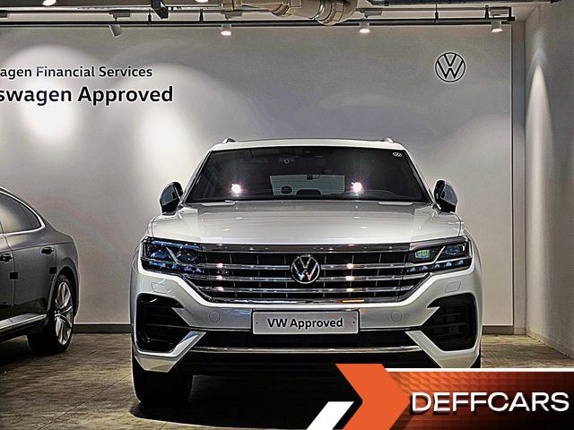 Volkswagen TOUAREG 3.0 TDI R-Line купить на сайте DeffCars