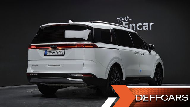 Kia CARNIVAL Gasoline 9-Seater Signature купить на сайте DeffCars