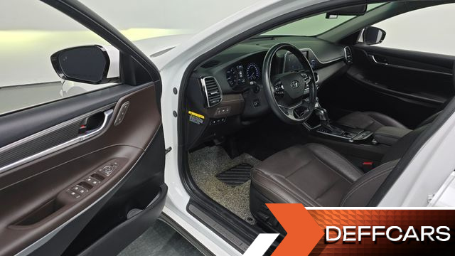 Hyundai GRANDEUR 3.0 Exclusive Special купить на сайте DeffCars