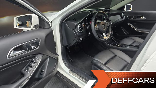 Mercedes GLA-CLASS GLA220 Premium купить на сайте DeffCars