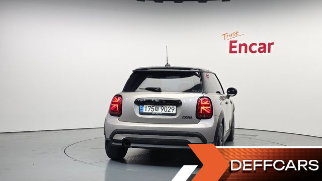 Mini COOPER Gen Z Edition 3rd купить на сайте DeffCars