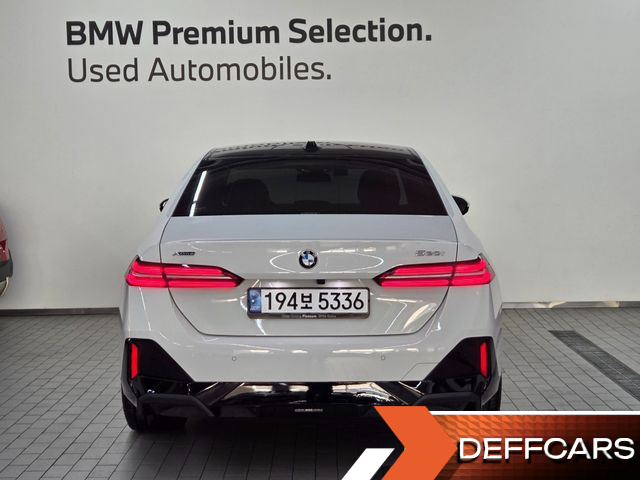 BMW 5-SERIES 530i xDrive M Sport купить на сайте DeffCars