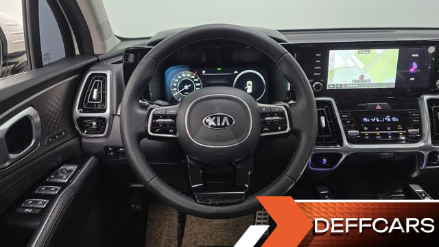 Kia SORENTO Gasoline 2.5T 2WD Signature купить на сайте DeffCars