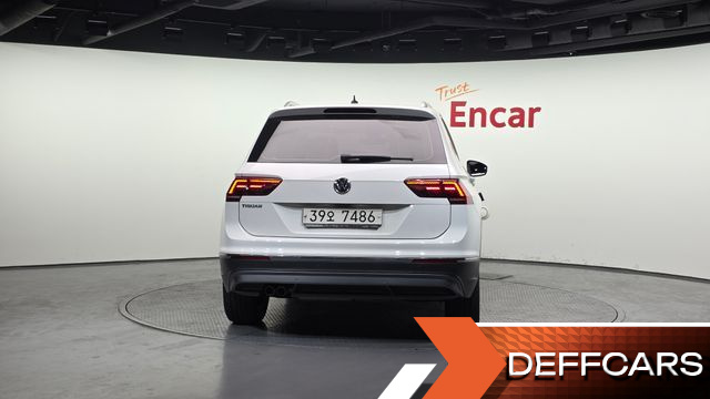 Volkswagen TIGUAN 2.0 TDI Premium купить на сайте DeffCars