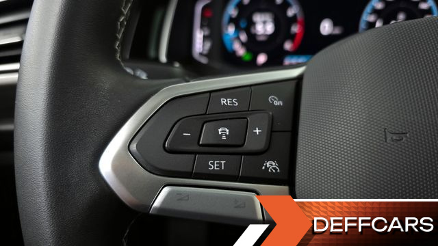 Volkswagen JETTA 1.5 TSI Prestige купить на сайте DeffCars