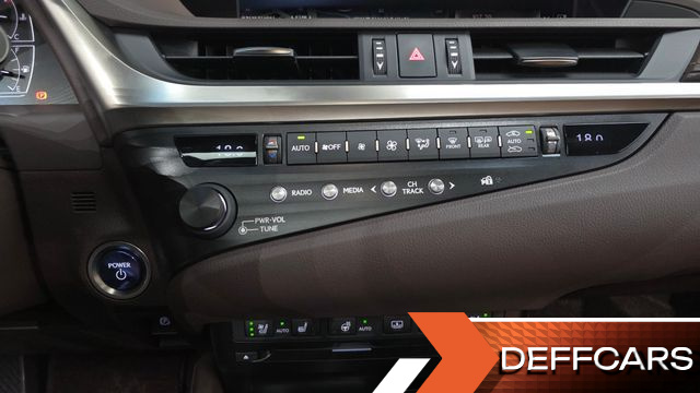 Lexus ES Luxury Plus купить на сайте DeffCars