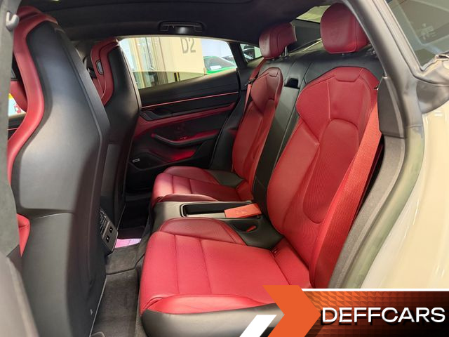 Porsche TAYCAN GTS купить на сайте DeffCars