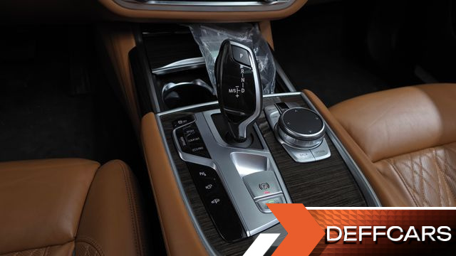 BMW 7-SERIES 730d xDrive Design Pure Excellence купить на сайте DeffCars