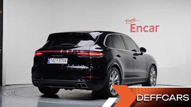 Porsche CAYENNE 4.0 Turbo купить на сайте DeffCars