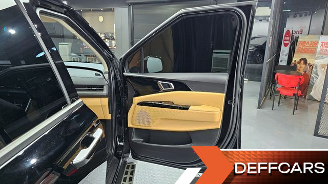 Kia CARNIVAL Gasoline 9-Seater Noblesse купить на сайте DeffCars