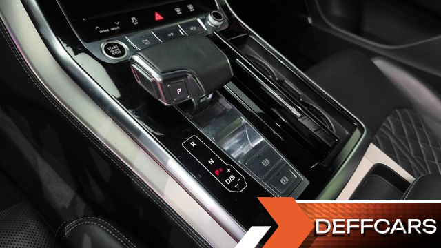 Audi Q7 55 TFSI Quattro Premium купить на сайте DeffCars