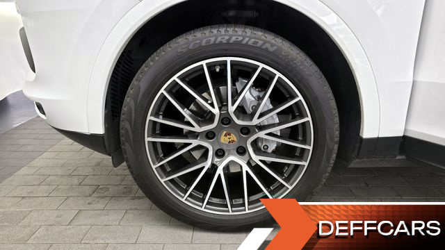 Porsche CAYENNE 3.0 купить на сайте DeffCars