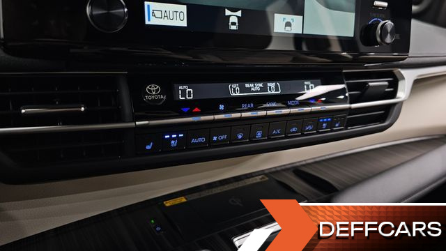 Toyota SIENNA 2.5 Hybrid 2WD купить на сайте DeffCars
