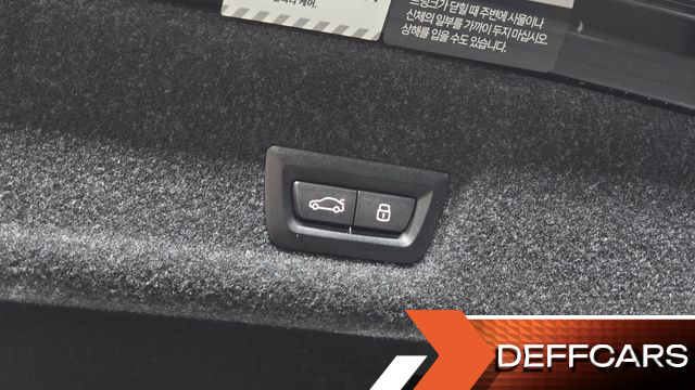 BMW 3-SERIES 320d M Sport купить на сайте DeffCars