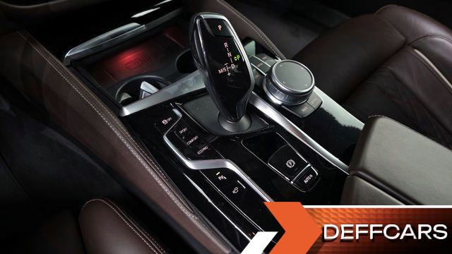 BMW 5-SERIES 523d xDrive M Sport купить на сайте DeffCars