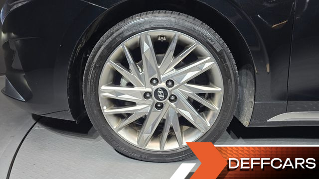 Hyundai GRANDEUR 2.5 Calligraphy купить на сайте DeffCars