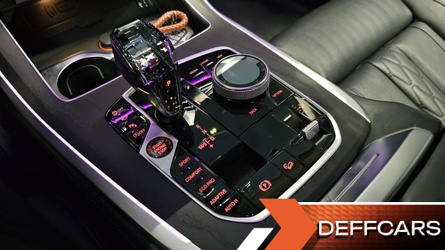 BMW X7 xDrive 30d Design Pure Excellent 6-Seater купить на сайте DeffCars