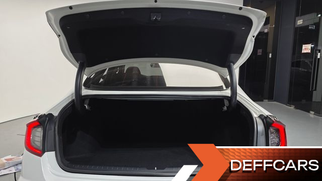 Hyundai SONATA 1.6 Turbo Premium купить на сайте DeffCars