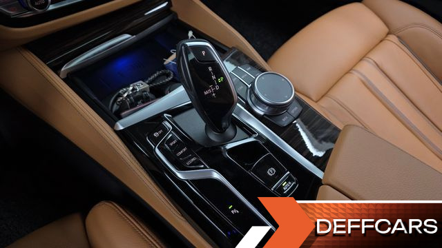 BMW 5-SERIES 520i M Sport купить на сайте DeffCars