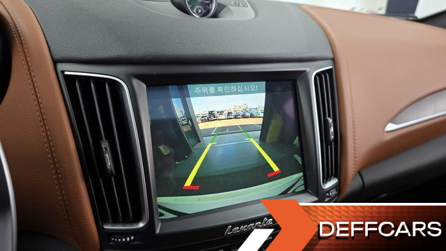 Maserati LEVANTE 3.0 AWD Premium купить на сайте DeffCars