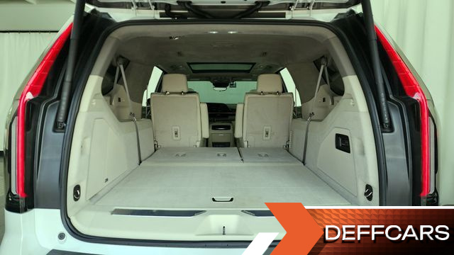 Cadillac ESCALADE 6.2 ESV ESV Premium Luxury Platinum купить на сайте DeffCars