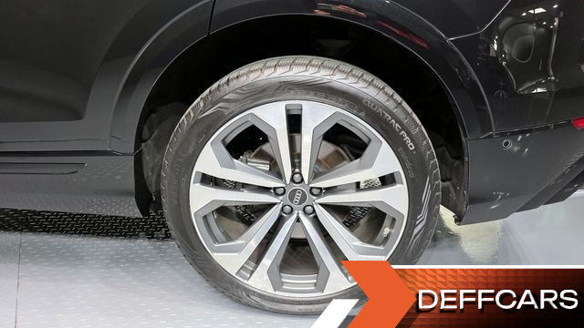 Audi Q8 55 TFSI Quattro Premium купить на сайте DeffCars