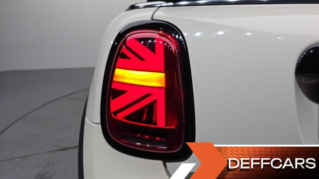 Mini COOPER CONVERTIBLE Classic Third Generation купить на сайте DeffCars