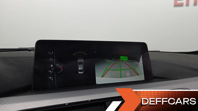 BMW 3-SERIES 320i M Sport купить на сайте DeffCars