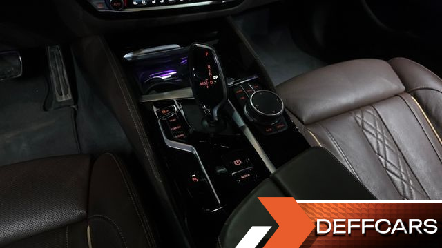 BMW 5-SERIES 530i M Sport Package купить на сайте DeffCars